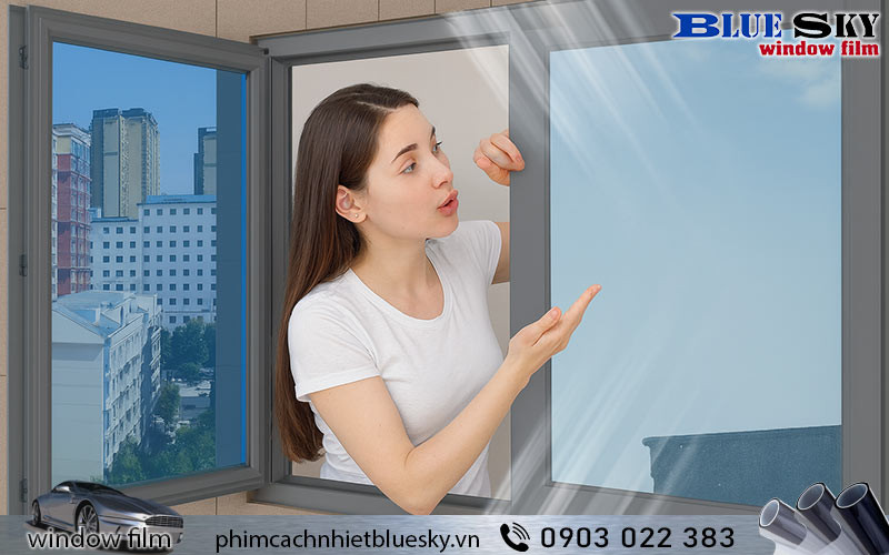 Giấy decal phản quang được phủ nhiều lớp kim loại tạo hiệu ứng phản xạ nhiệt - Tăng hiệu quả chống nóng