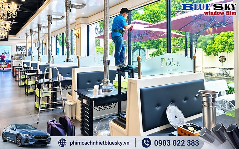 Thi công phim cách nhiệt Nano Ceramic cho nhà hàng và quán café giúp không gian mát hơn, ít chói